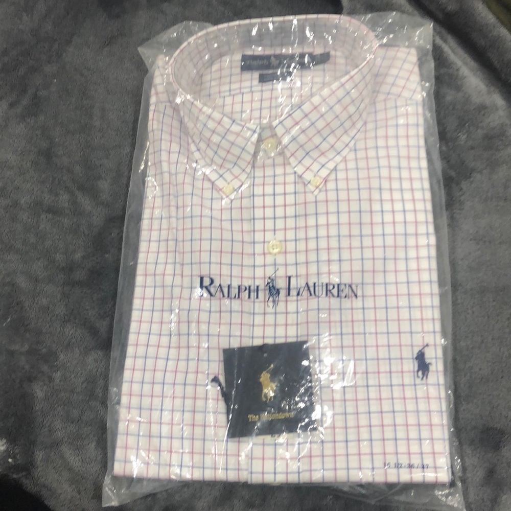 Men’s a Ralph Lauren Button Down Shirt
